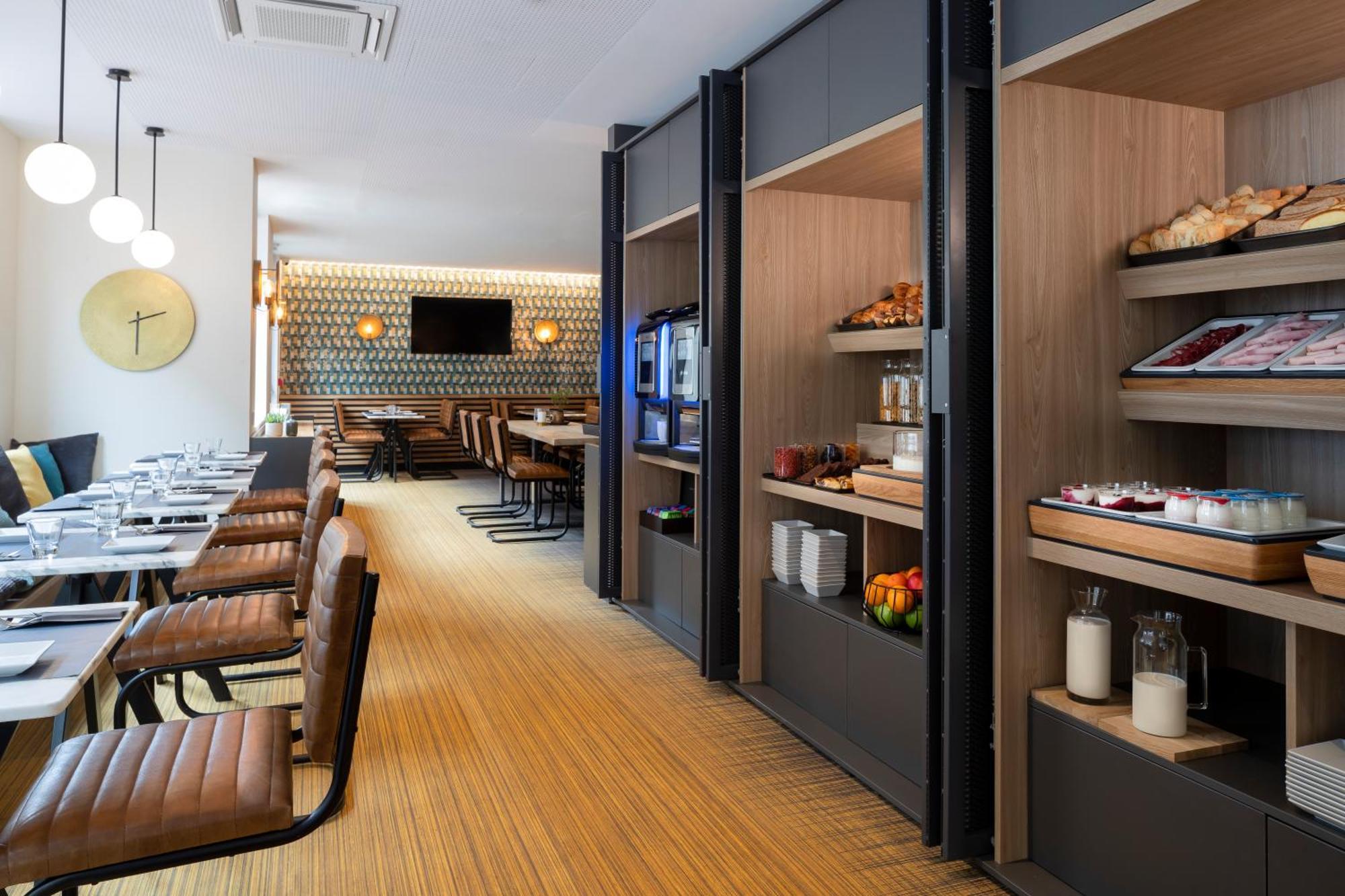 Aparthotel 37 Lodge Courbevoie Paris La Defense Exterior photo