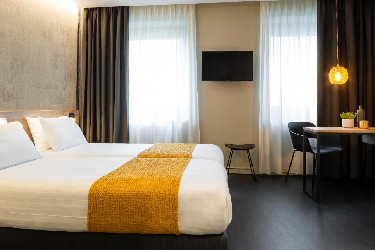 Aparthotel 37 Lodge Courbevoie Paris La Defense Exterior photo
